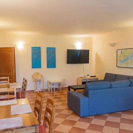 Apartament Almadiszallasok Aaa *
